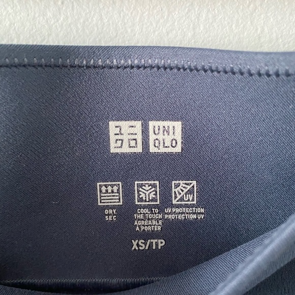 2/$30 Uniqlo UV Soft Leggings in Navy - Picture 3 of 3